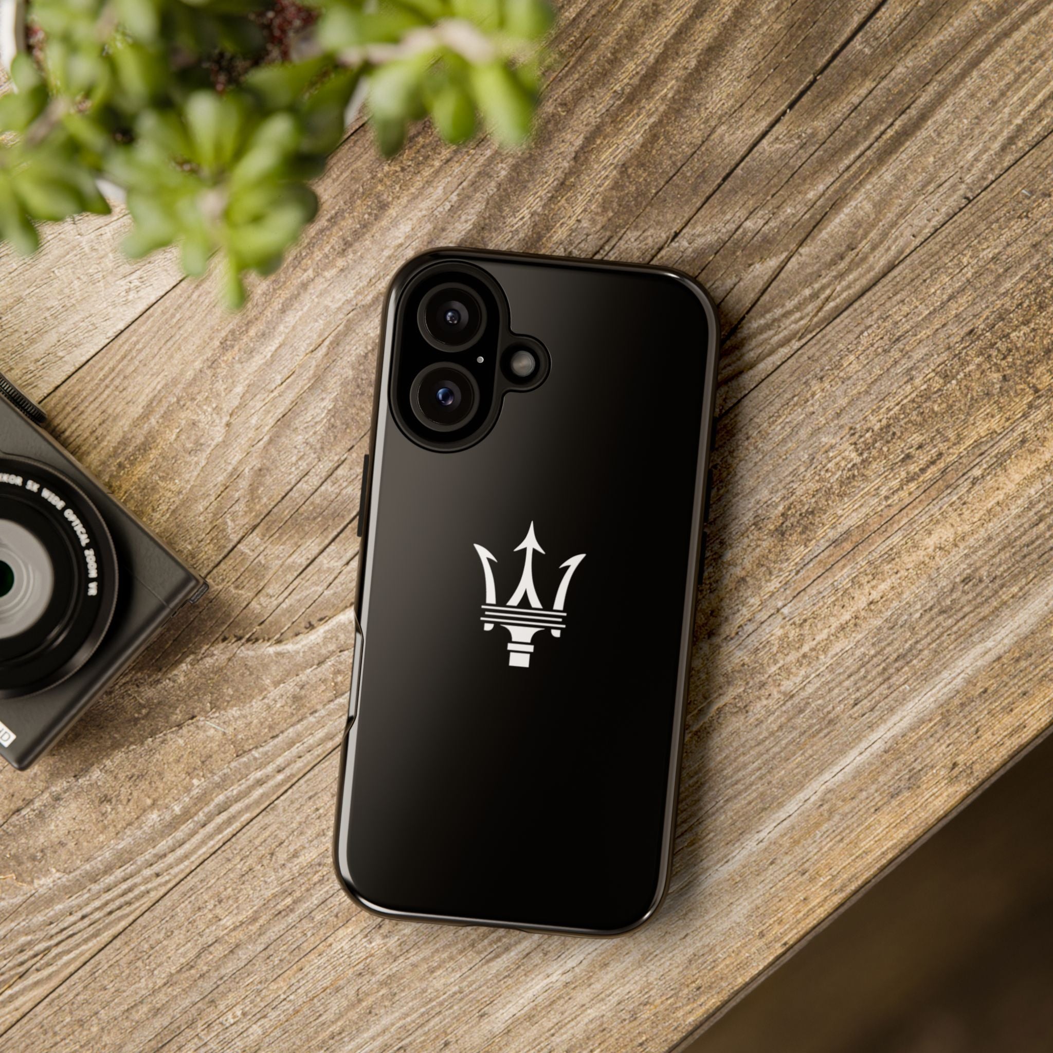 Maserati Logo Minimalist Tough Cases